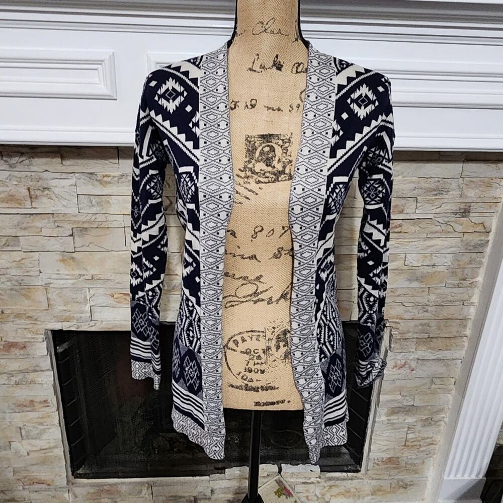 Pink Rose black white Aztec western cardigan sweater size XS